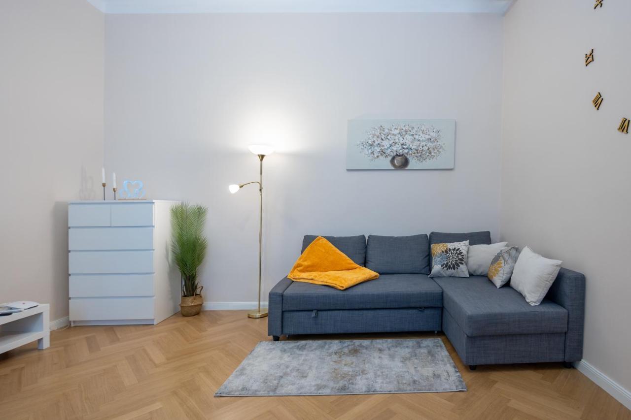 Charming Apartment Near Prater Viena Exterior foto