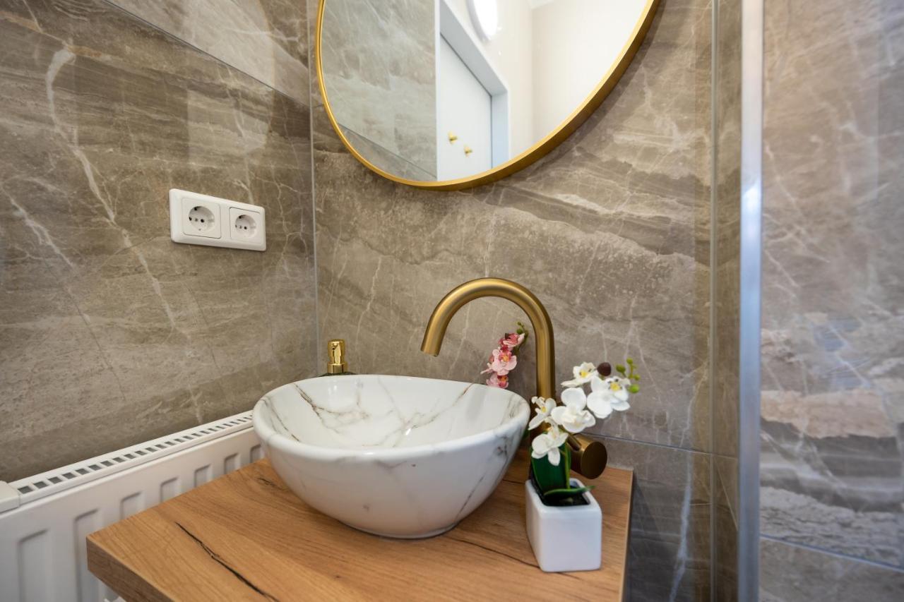 Charming Apartment Near Prater Viena Exterior foto